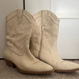 Cream Western Cowboy Boots